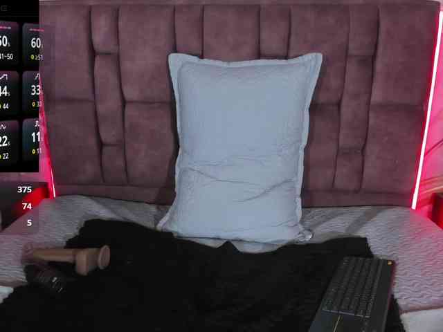 lunita-bliss webcam