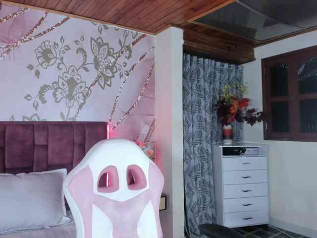 lunita-bliss webcam