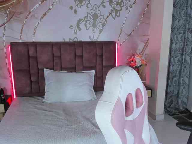 lunita-bliss webcam