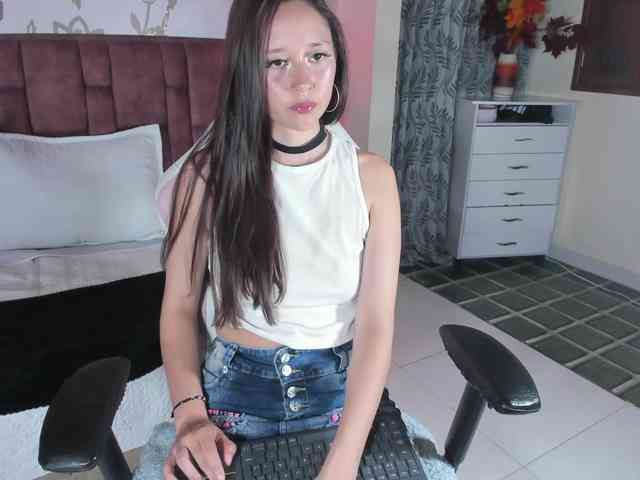 lunita-bliss webcam