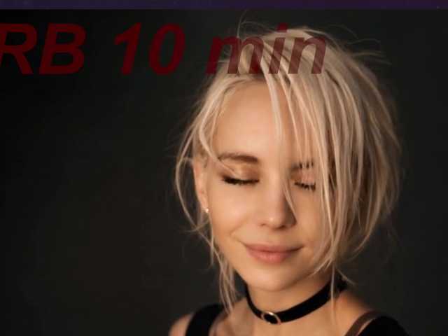 BlondIce live cam on BongaCams