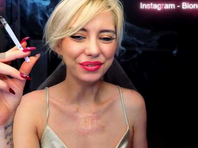blondice cam belle