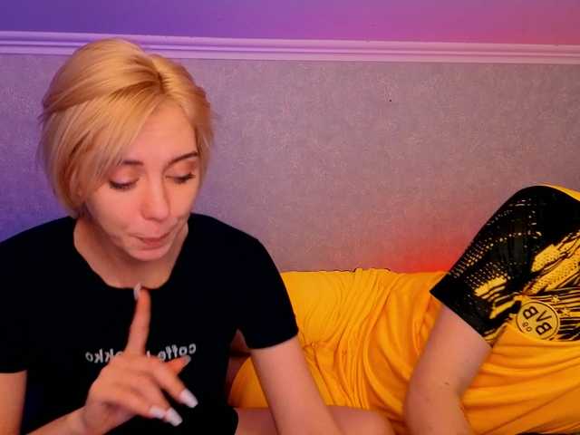 BlondIce's BongaCams profile