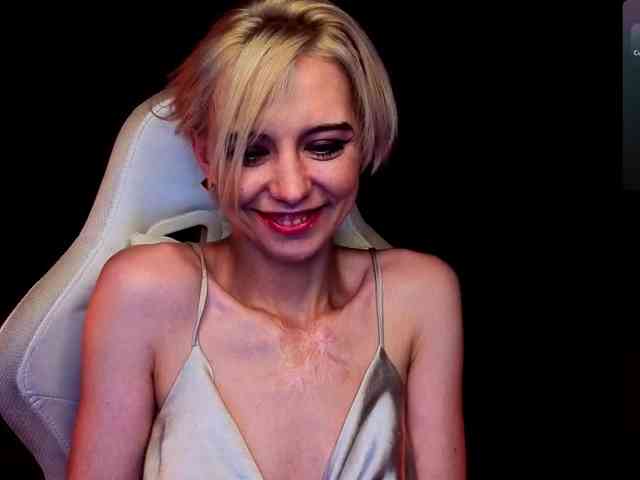 BlondIce webcam