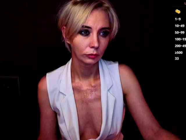 BlondIce webcam