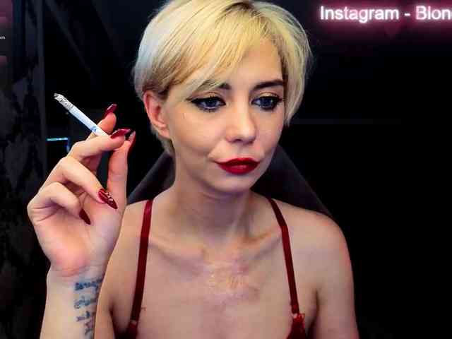 BlondIce webcam