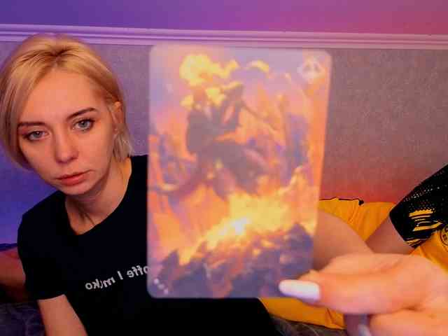 BlondIce webcam