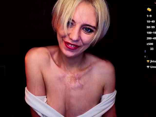 BlondIce webcam
