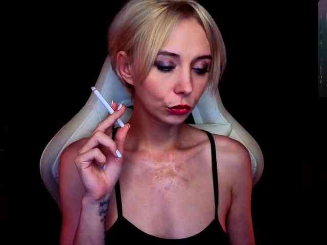 BlondIce webcam