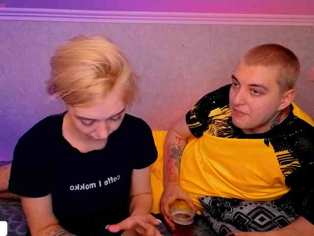 BlondIce webcam