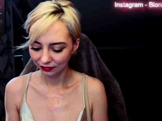 BlondIce webcam