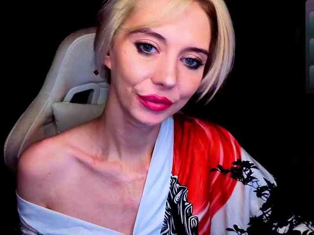 BlondIce webcam