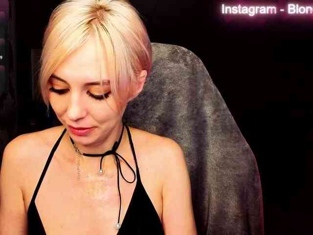 BlondIce webcam