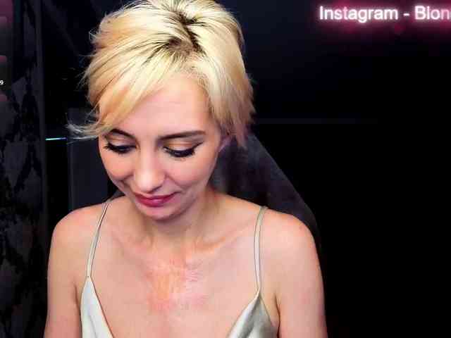 BlondIce