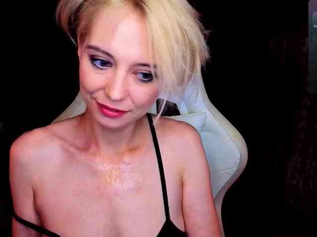 BlondIce Sex Cam Show