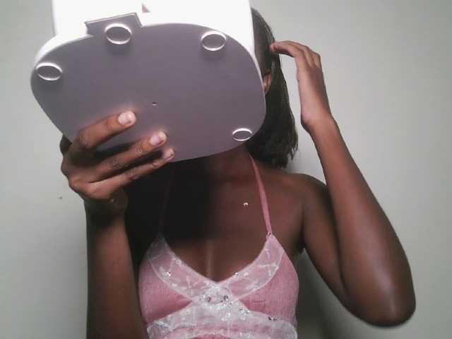 Sexxytrinityy live cam on UnifiedCams