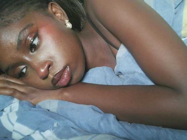 Sexxytrinityy live cam on UnifiedCams