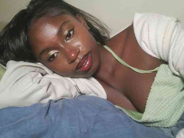 Boughie-birdy webcam