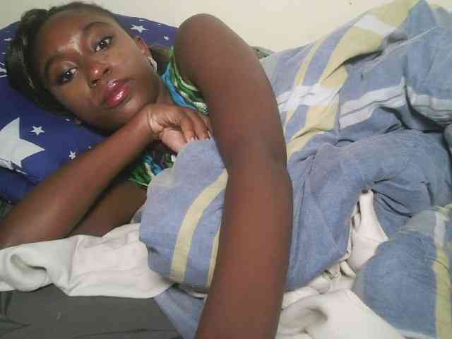 Boughie-birdy webcam
