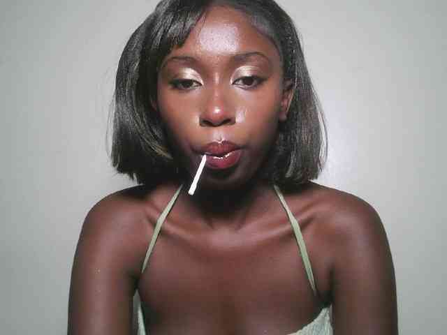 Boughie-birdy webcam