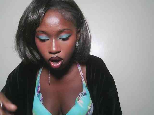 Boughie-birdy webcam