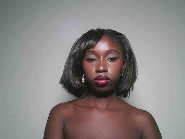 Boughie-birdy webcam