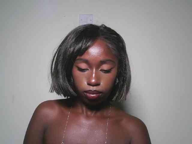 Boughie-birdy webcam