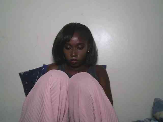 Boughie-birdy webcam