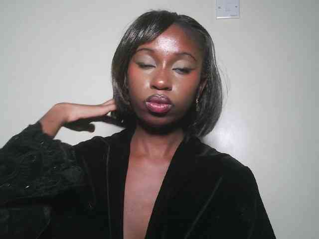 Boughie-birdy webcam