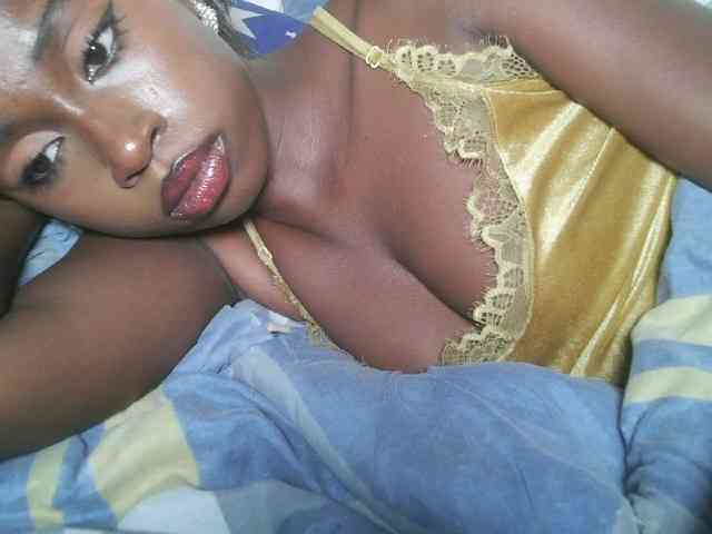 Boughie-birdy webcam