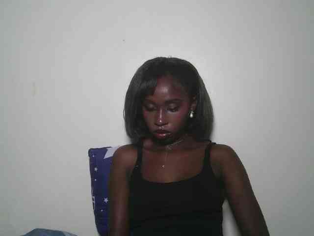 Boughie-birdy webcam