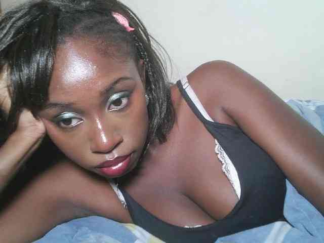 Boughie-birdy webcam