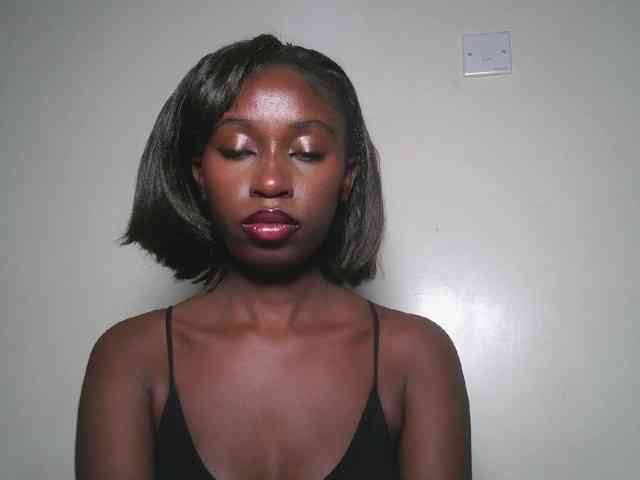 Boughie-birdy webcam