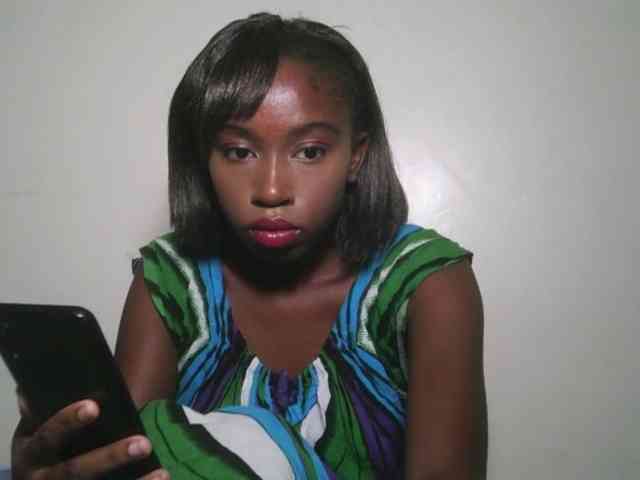 Boughie-birdy webcam