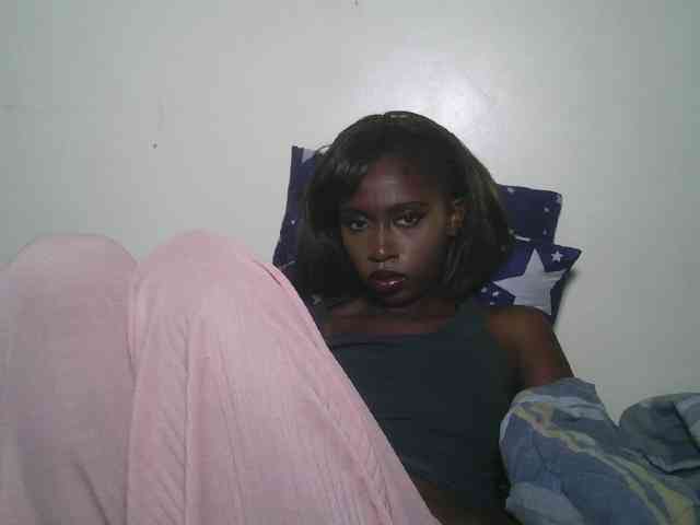 Boughie-birdy webcam