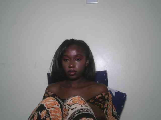 Boughie-birdy webcam