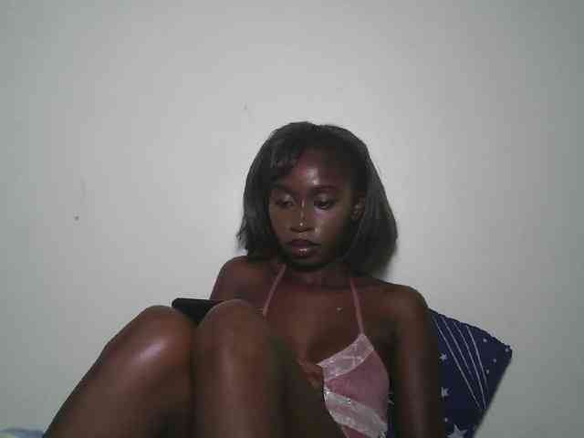 Boughie-birdy webcam