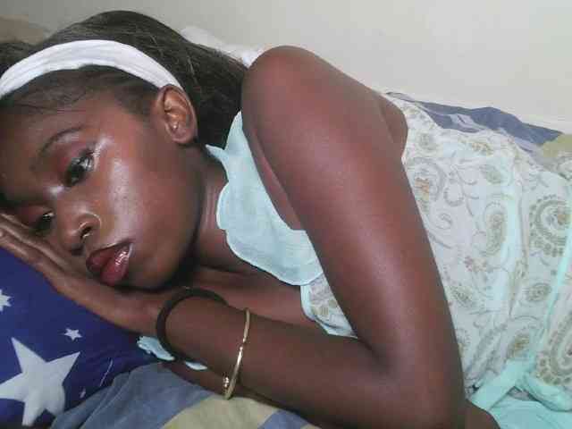 Boughie-birdy webcam