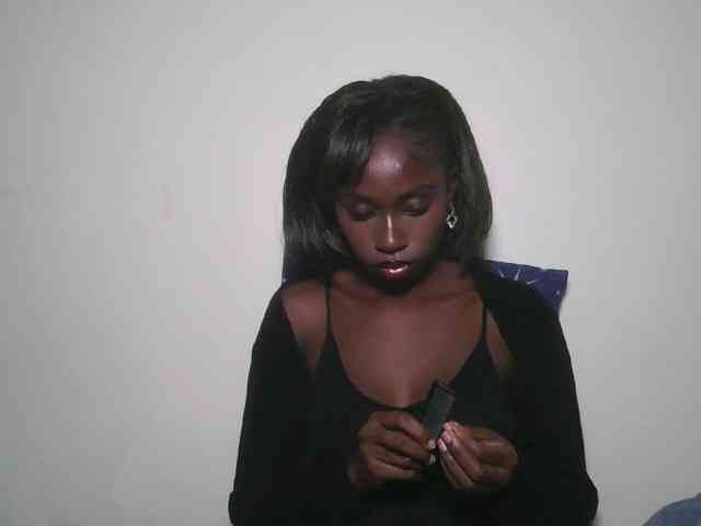 Boughie-birdy webcam