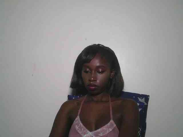 Boughie-birdy webcam
