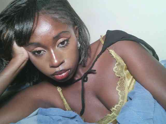 Boughie-birdy webcam