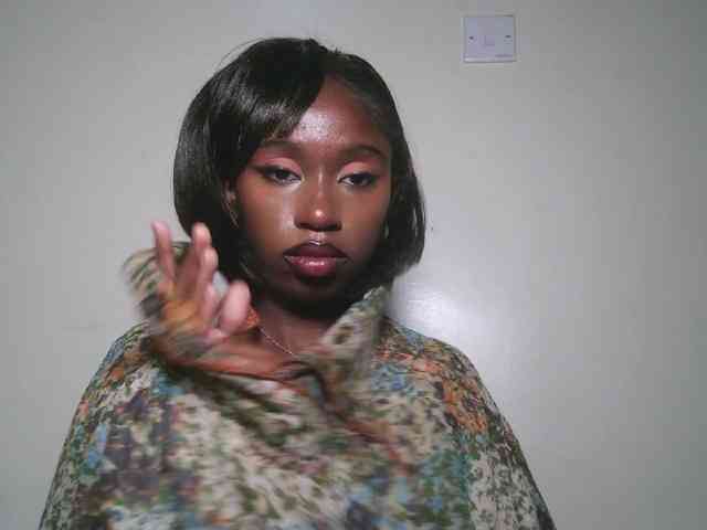 Boughie-birdy webcam