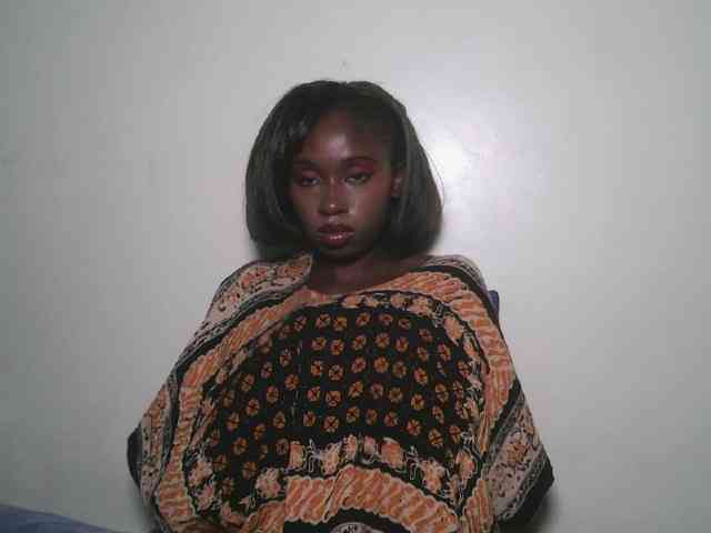 Boughie-birdy webcam