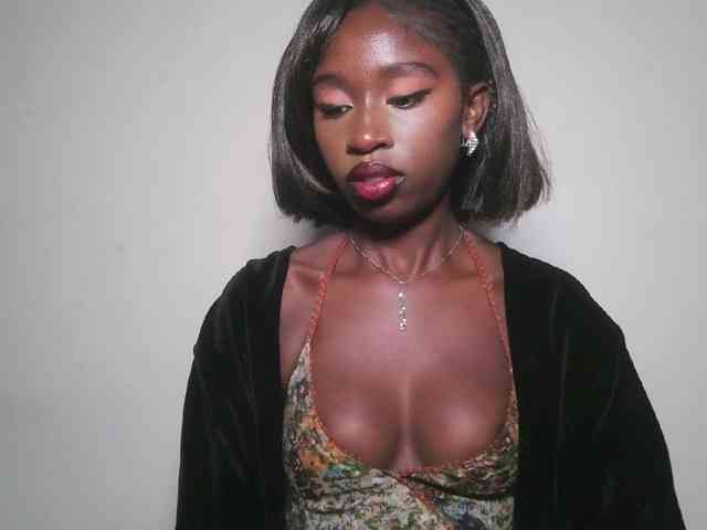 Boughie-birdy webcam