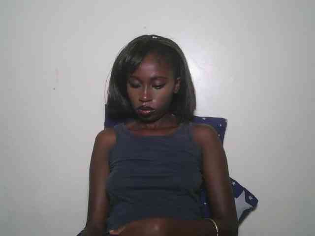 Boughie-birdy webcam