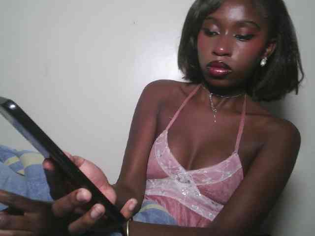 Boughie-birdy webcam