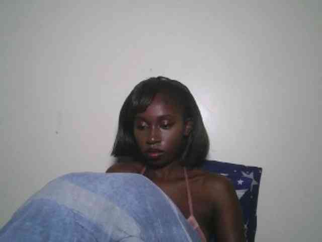 Boughie-birdy webcam