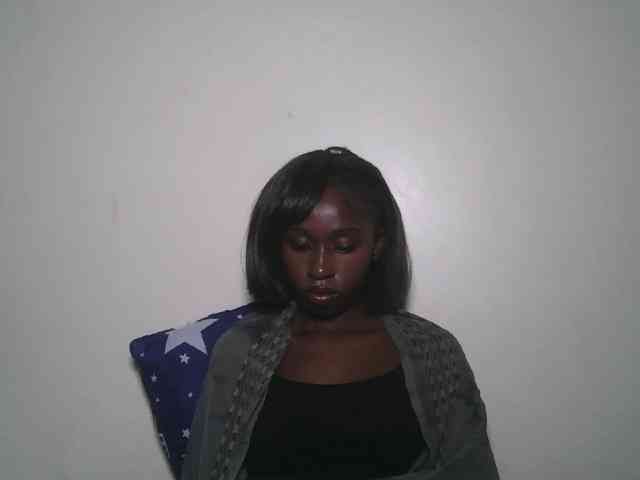 Boughie-birdy webcam