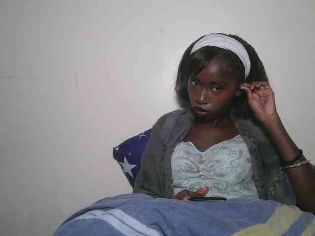 Boughie-birdy webcam