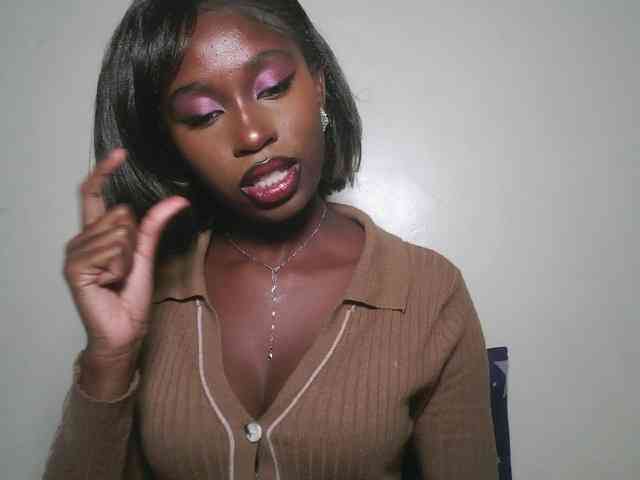 Boughie-birdy webcam